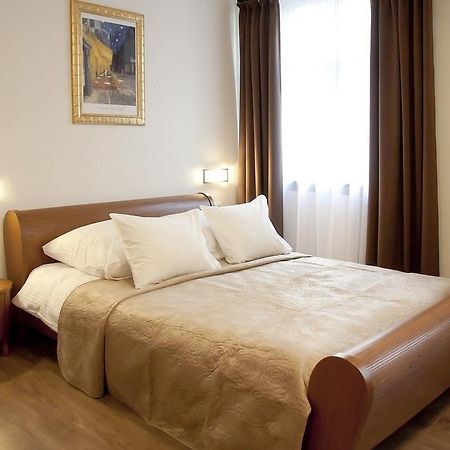 Apartamenty Hotelu Pod Orlem Torun Exterior photo