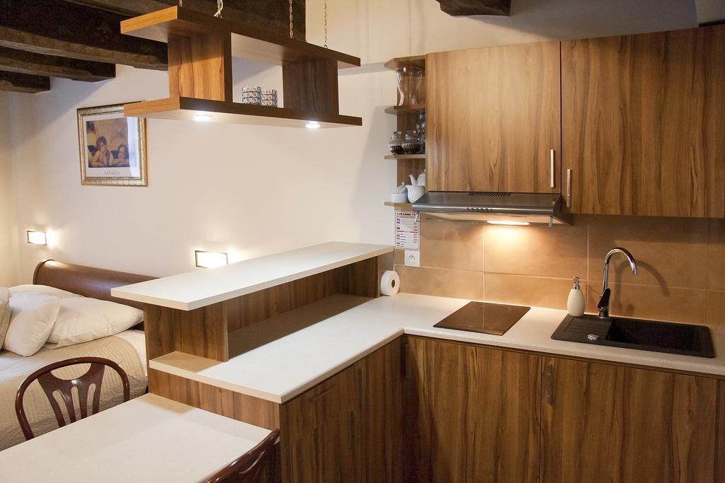 Apartamenty Hotelu Pod Orlem Torun Exterior photo